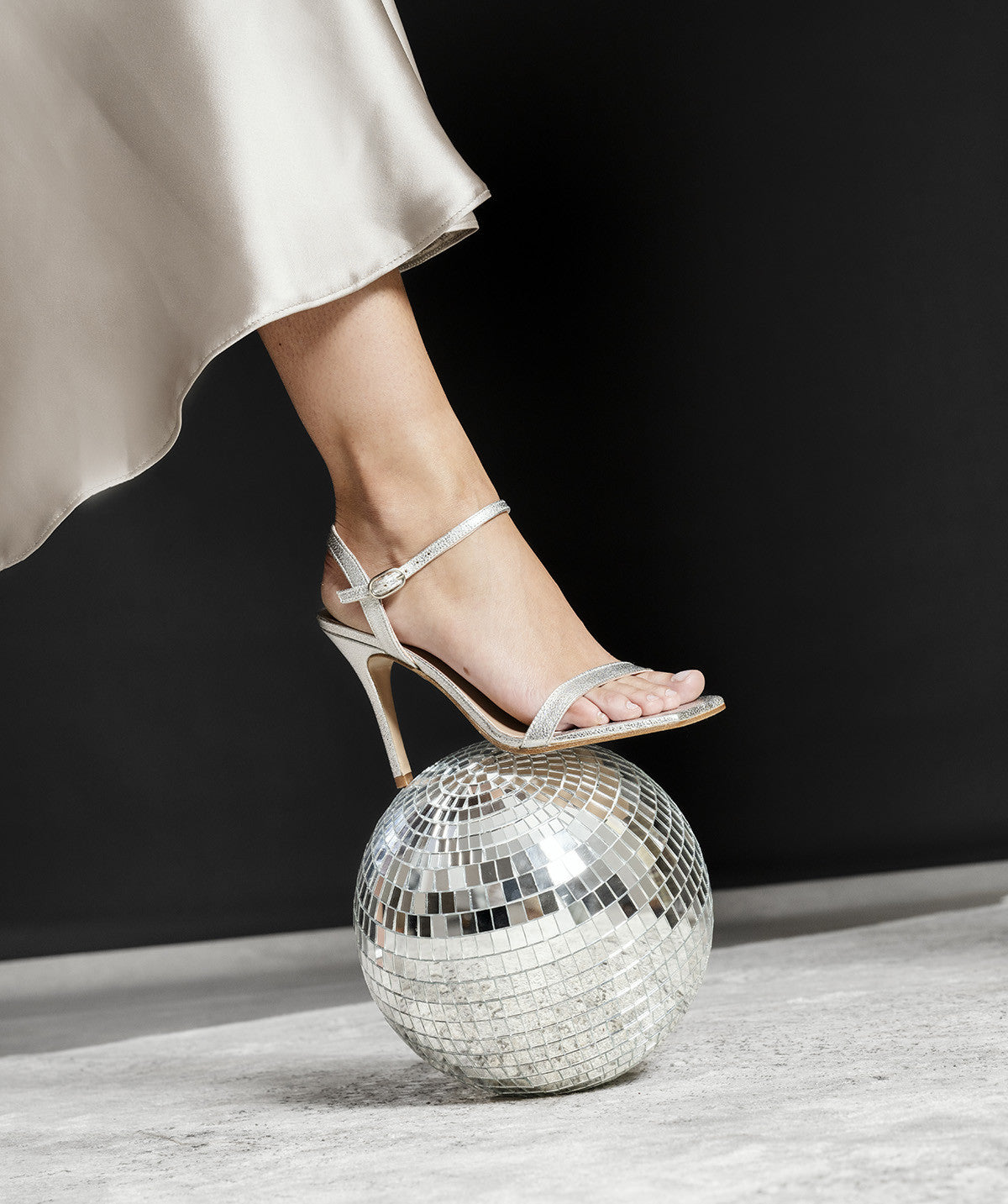 GLORIA Silver Sandals